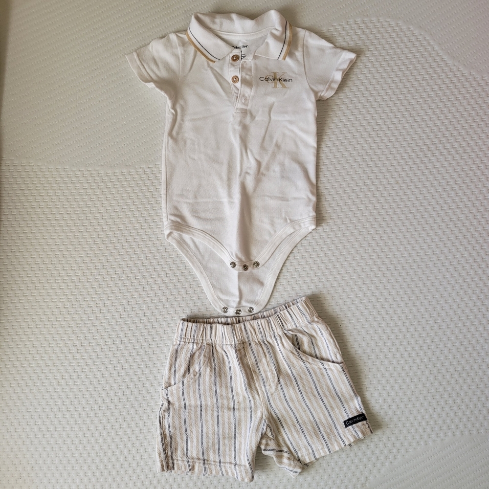 Calvin Klein White Baby Boy Bodysuit and Striped Shorts Set Size 24 Months